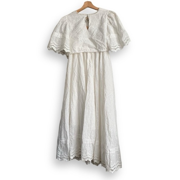 Petal and Pup Merletto Dress Eyelet Lace Maxi Dress - Picture 9 of 16